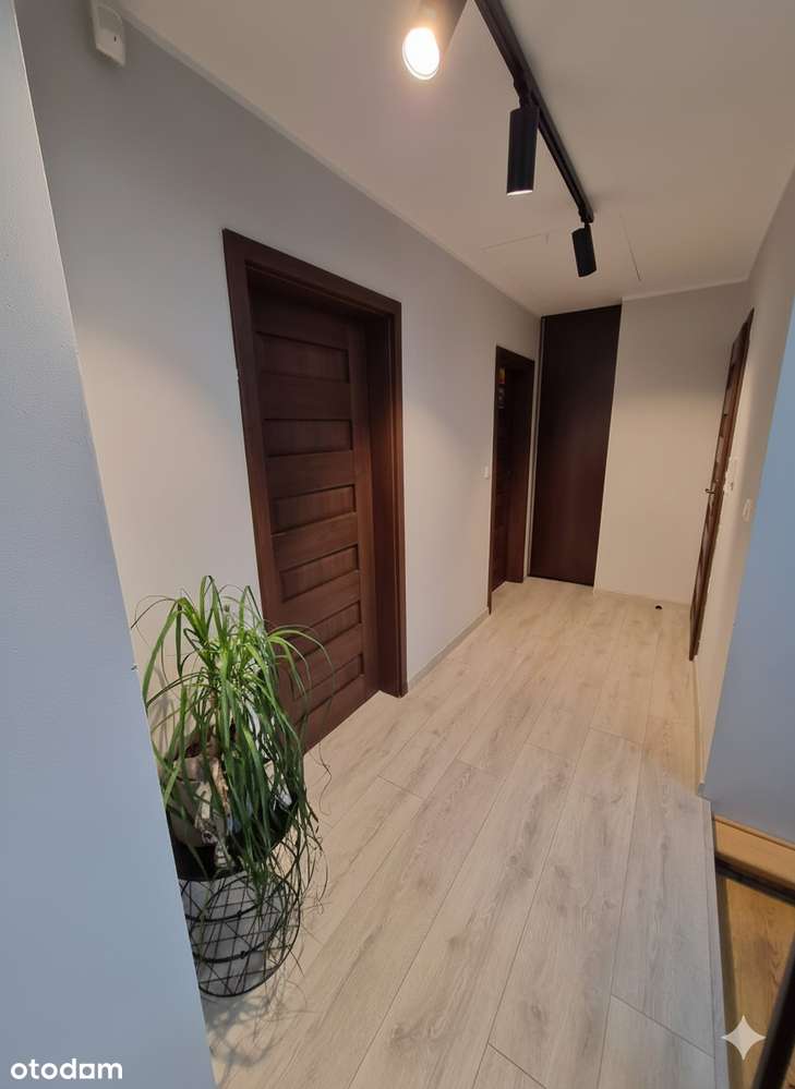 Komfortowy domw Ustronnym Pniowcu –  gotowy do zamieszkania!-18