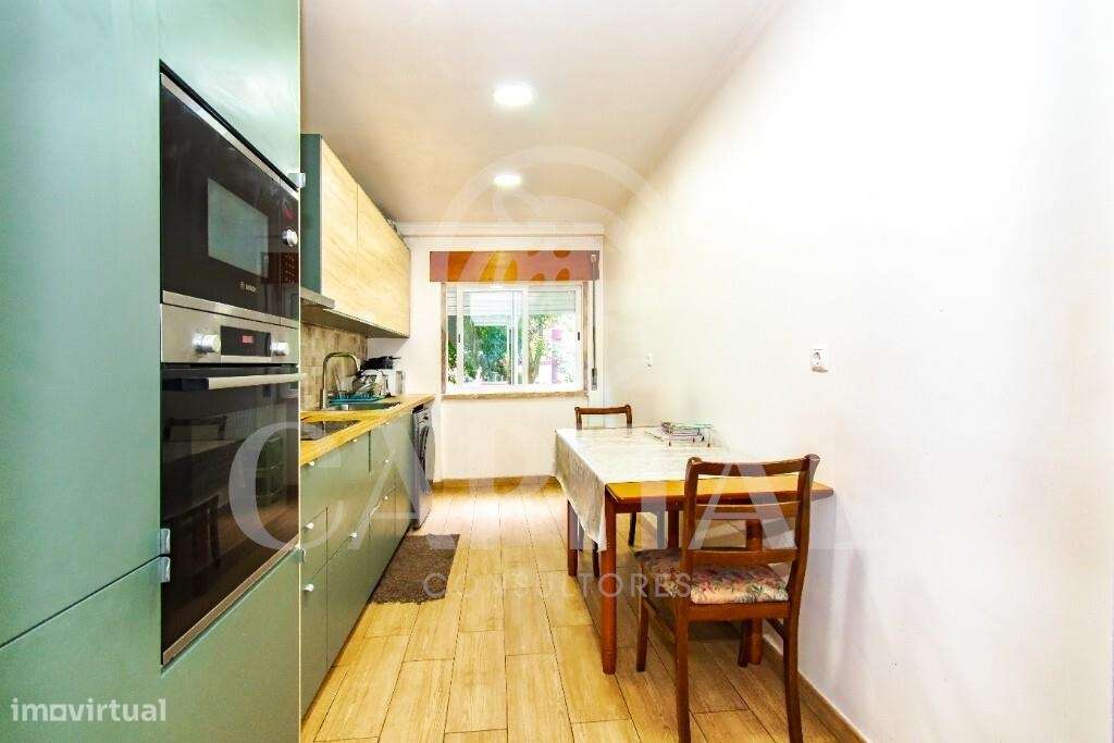 T4 | com Elevador | 124,6 m2 | Próximo da estação da CP - Grande imagem: 2/11