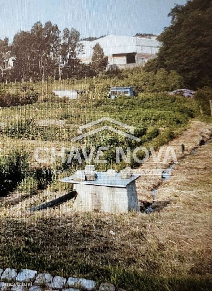 Terreno Urbanizável p/ Construção de Moradias, em Serzedo - Grande imagem: 4/6