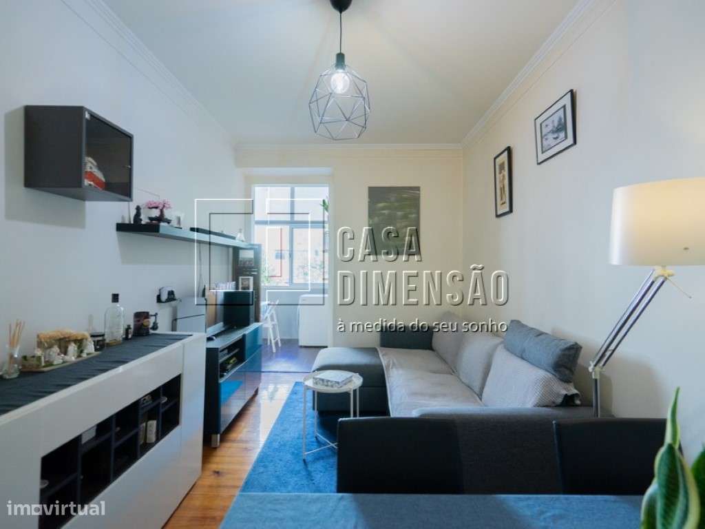 Apartamento de tipologia T2+1 com varanda, em Benfica, zona do Font... - Grande imagem: 5/60