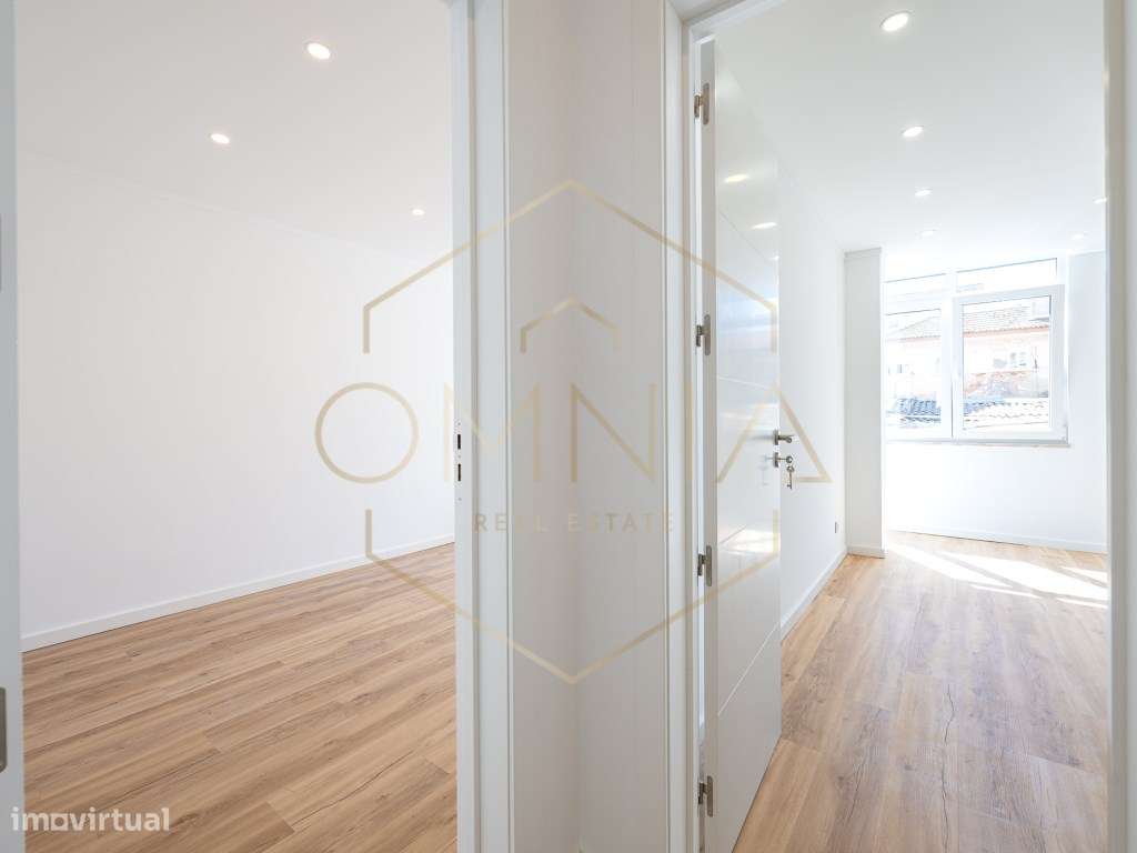 Apartamento T2 no Barreiro - Totalmente Renovado-9