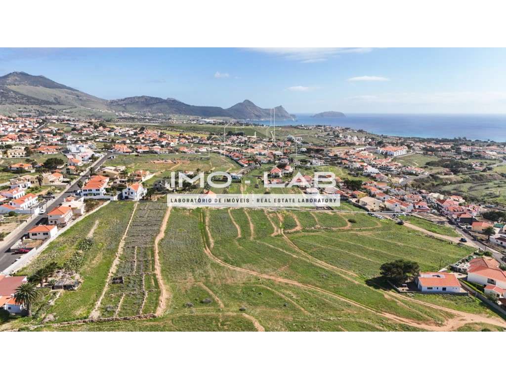 Terreno com 22.040m2 - Porto Santo-19