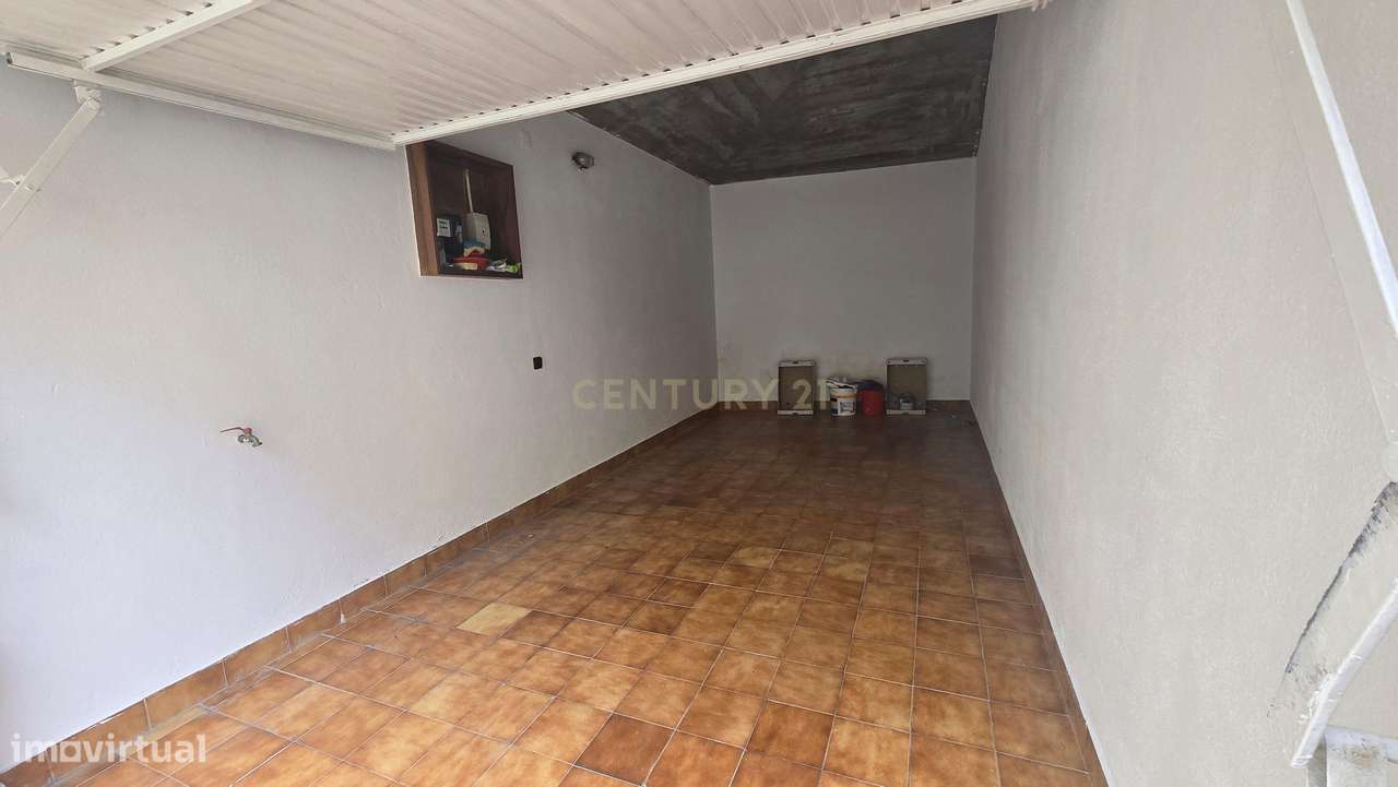 Garagem Box para arrendar na Quinta da Bicuda em Cascais - Grande imagem: 4/7