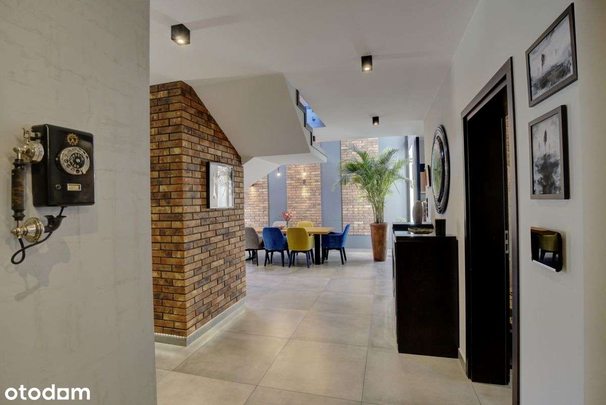 Ekskluzywny komfortowy dom w pożądanej lokalizacji - Pełny obrazek: 2/20