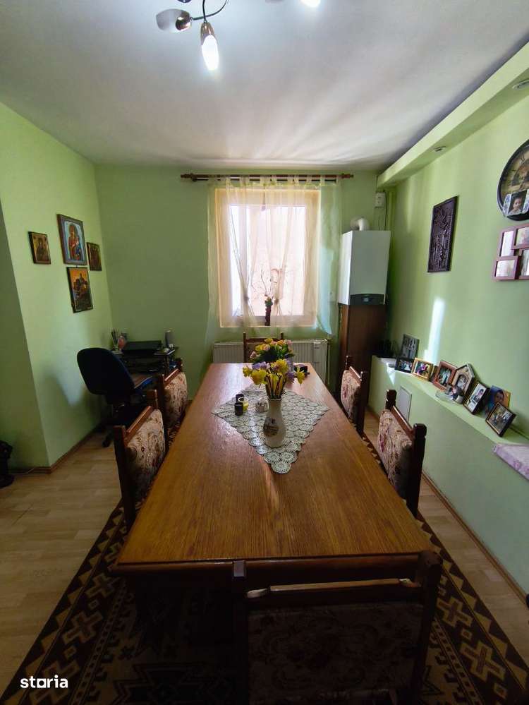 Casa individuala zona centrala - Imagine principală: 2/13