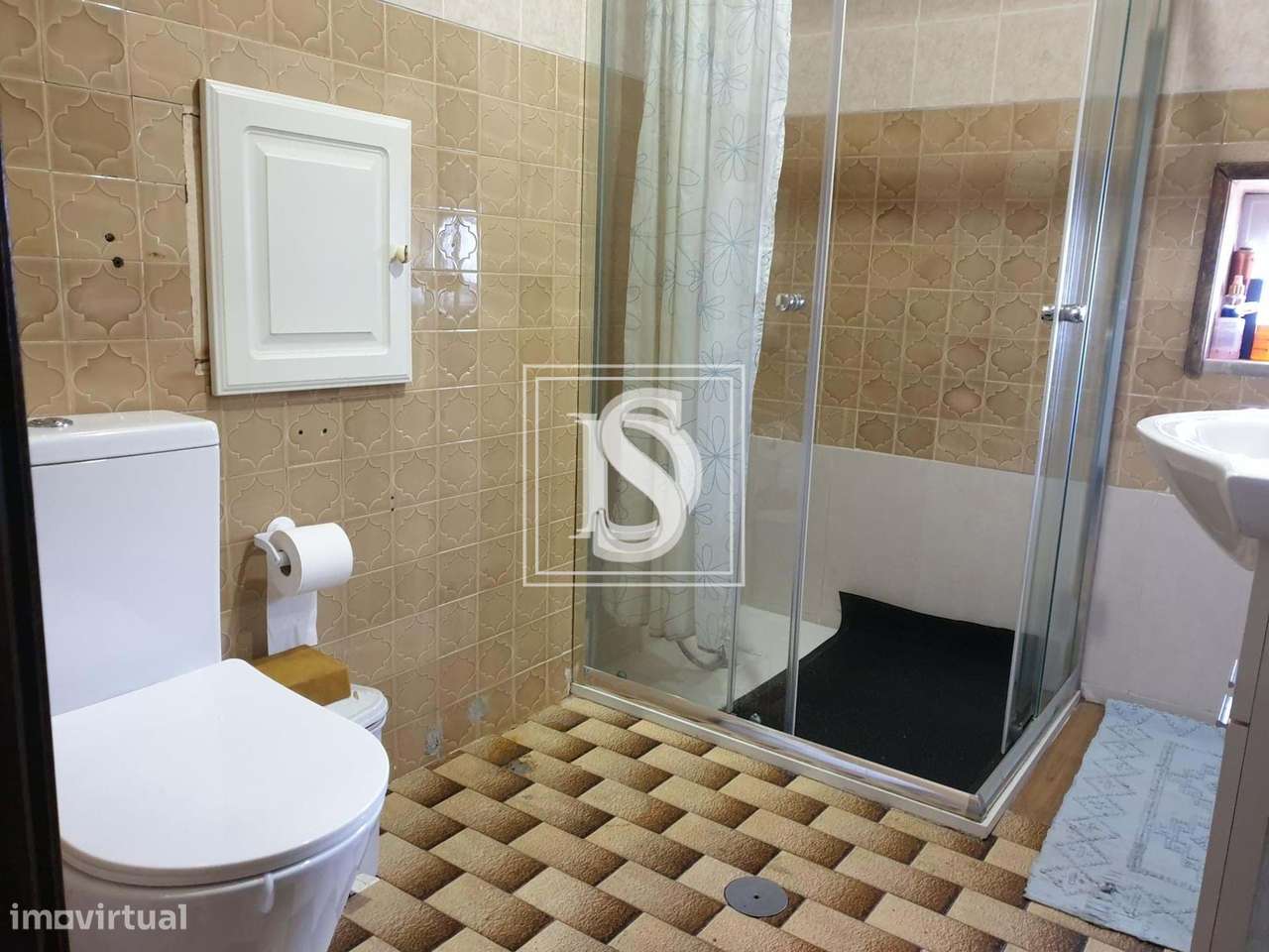 Moradia Isolada T3 em Mosteiro-15