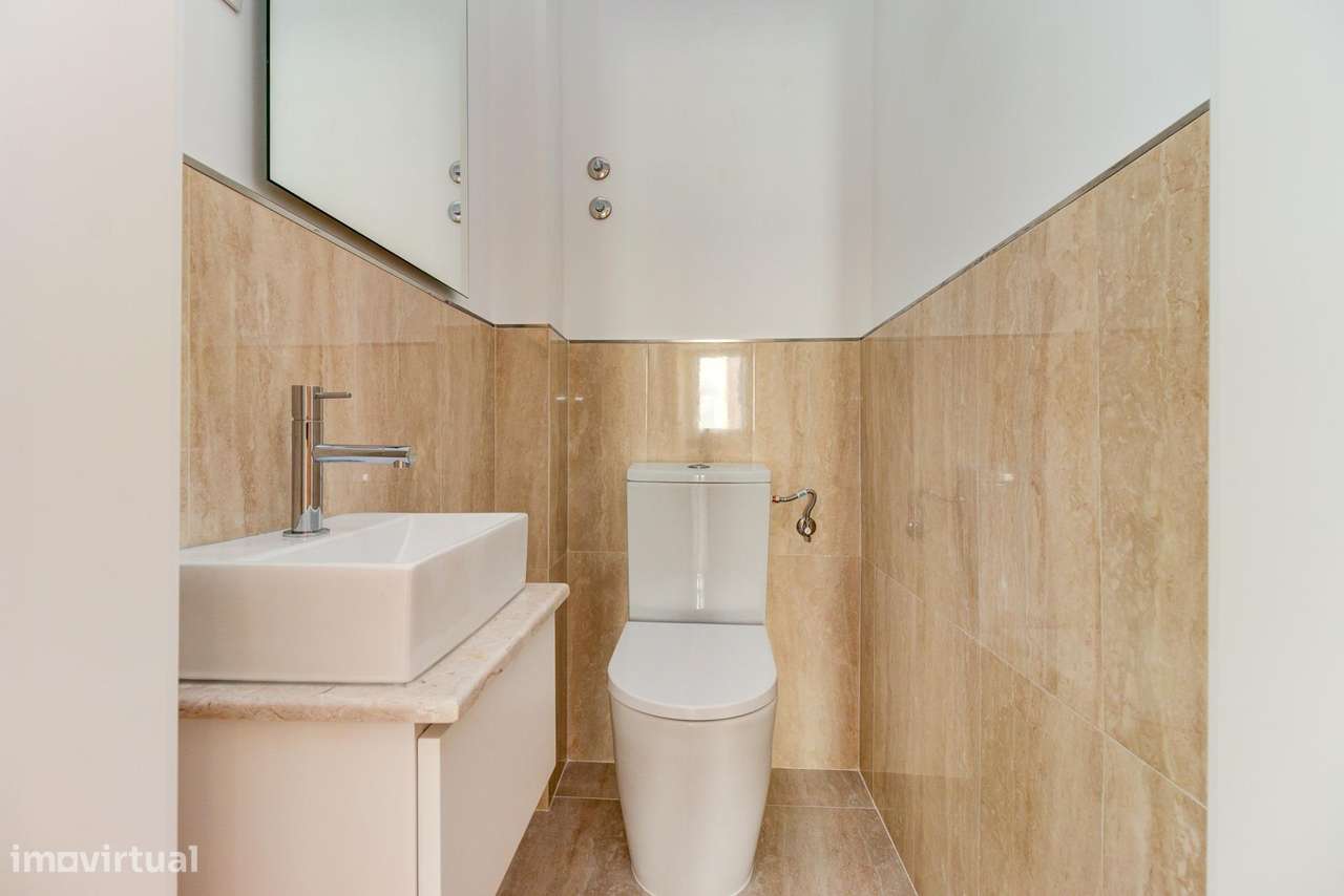 Apartamento T2 Duplex com 140m2, no Prédio Villa Donella em Massamá - Grande imagem: 5/23