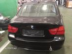 Dezmembrez bmw e90 lci 2.0d n47 D 20 C - 1