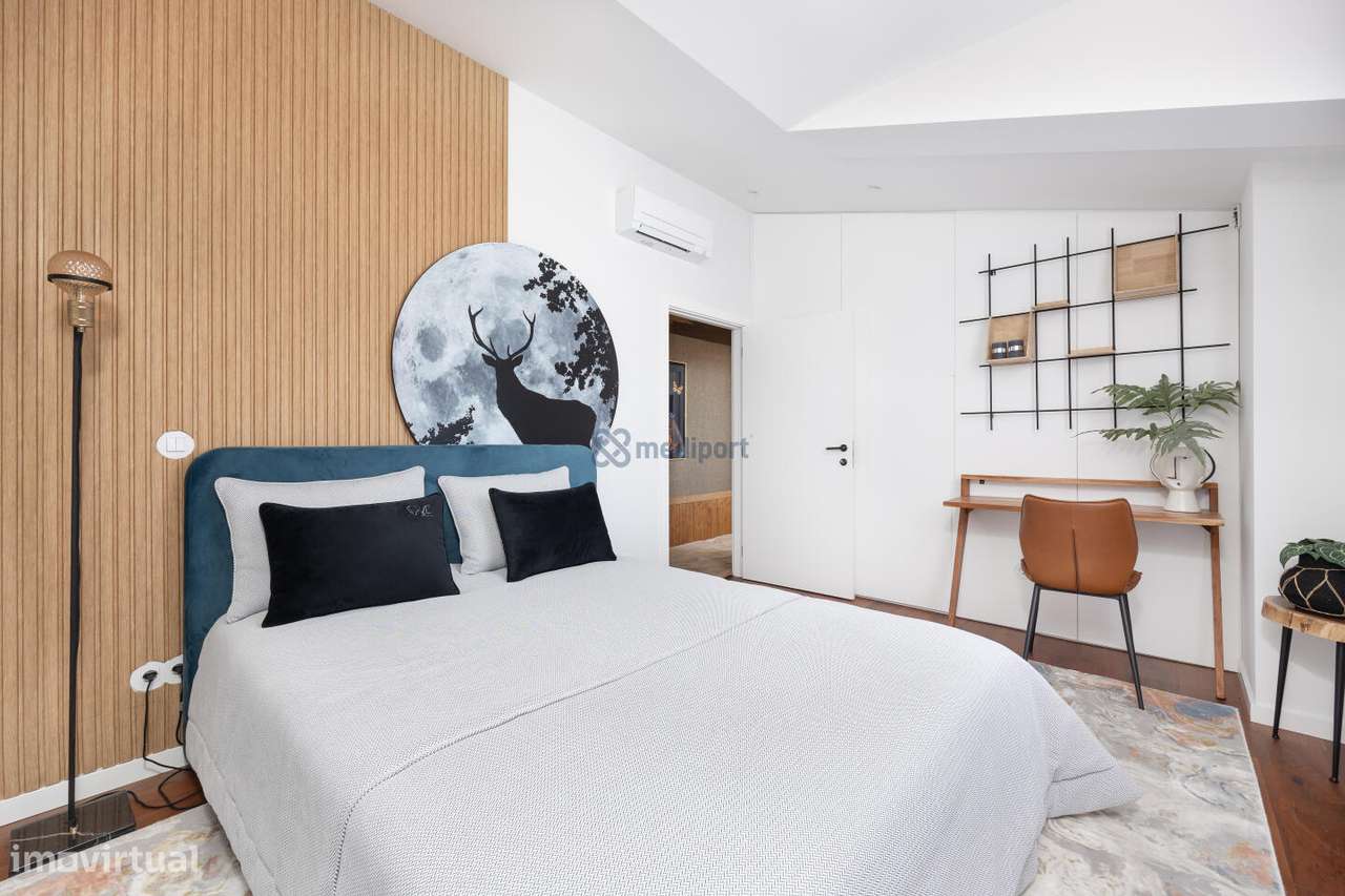 APARTAMENTO T3 JUNTO AO CASTELO LEIRIA - FACÇÃO E-21