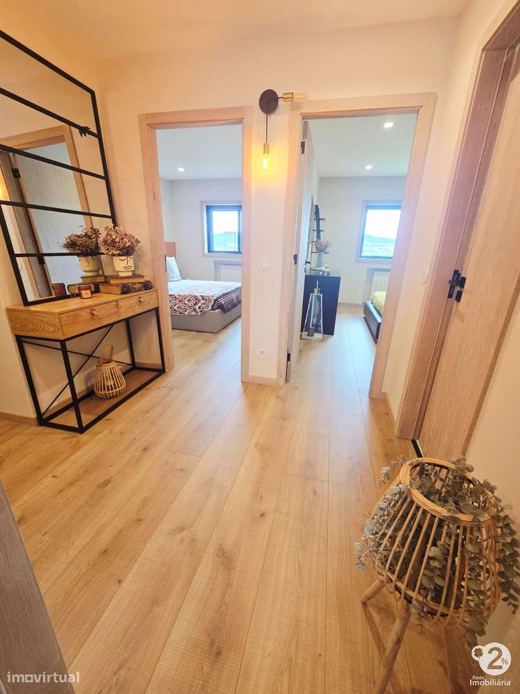 Apartamento T4 com terraço em Rio Tinto-14