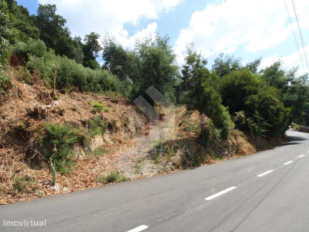 Terreno para Construção de Moradia Individual | Tenões - Braga-33