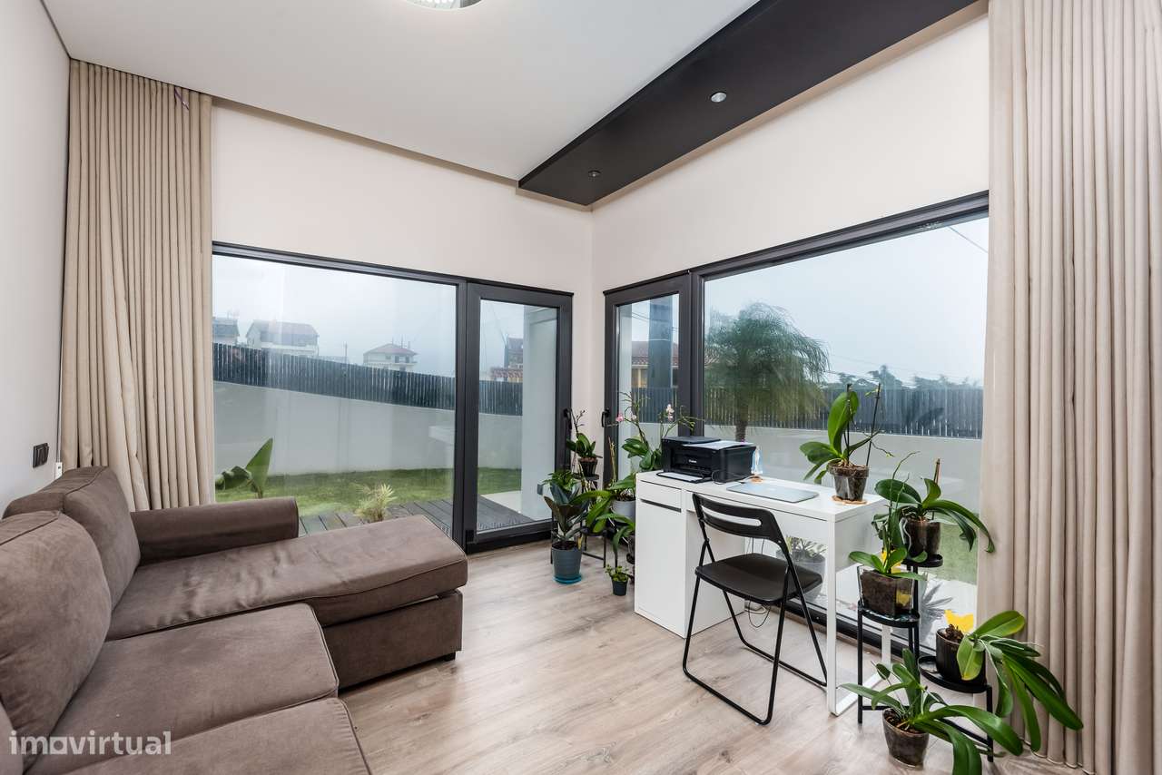 Moradia T4 Ramada | Piscina | Espaço exterior-16