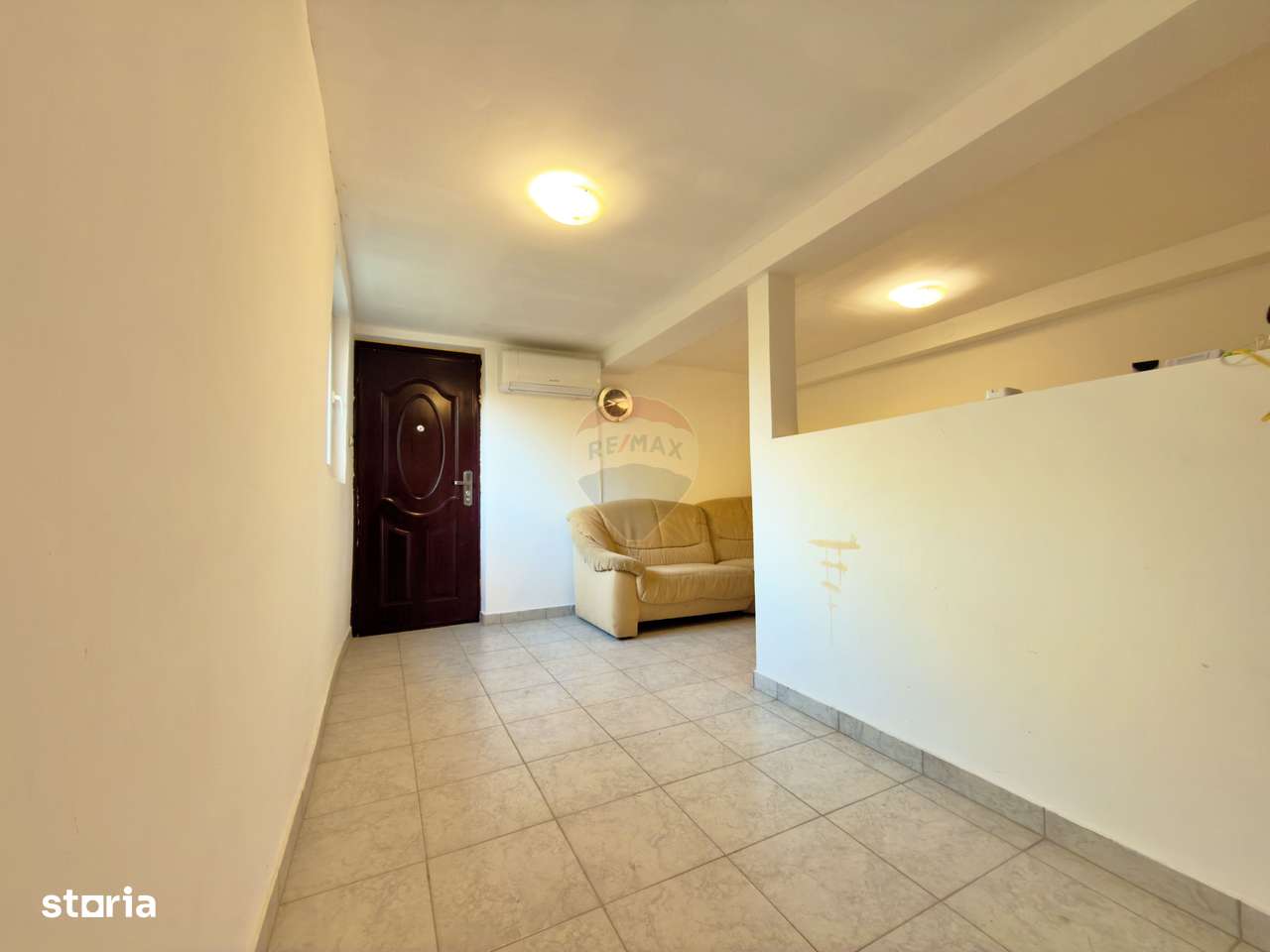 Casă cu 3 camere de vânzare în zona 3 Insule, Arad - Imagine principală: 4/11