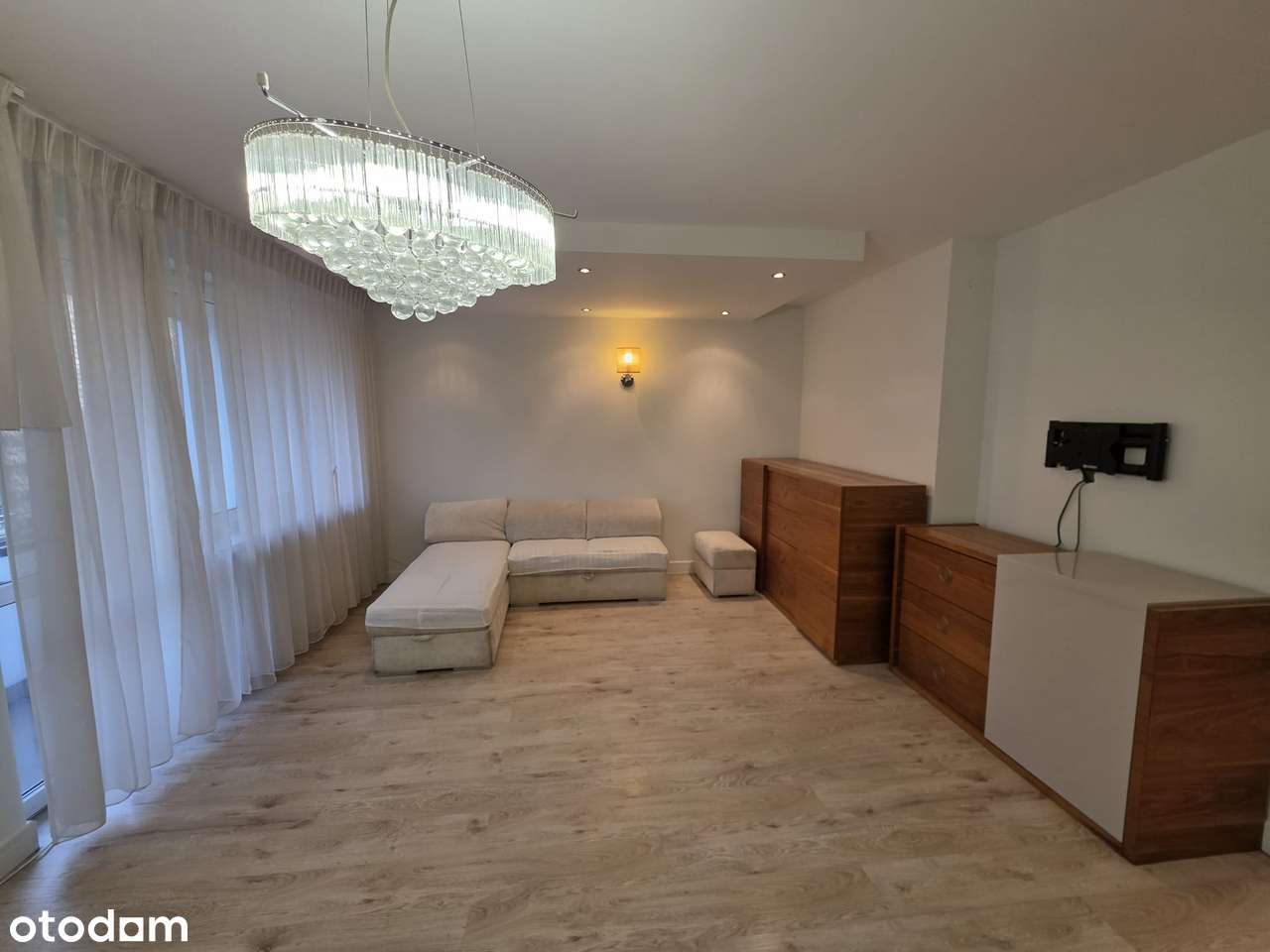 Sady / Nowowiejska 15 / 2 stronne/ balkon / wosoki standard/ winda - Pełny obrazek: 4/10