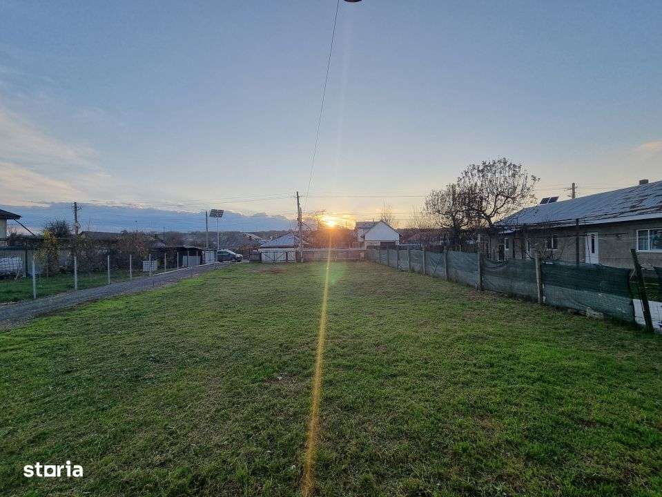 Margineni- Arcadie Septilici- Vila 6 camere- 2019- 3 bai- teren 800 mp-2