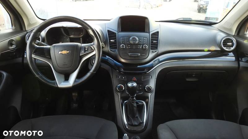 Chevrolet Orlando - 28