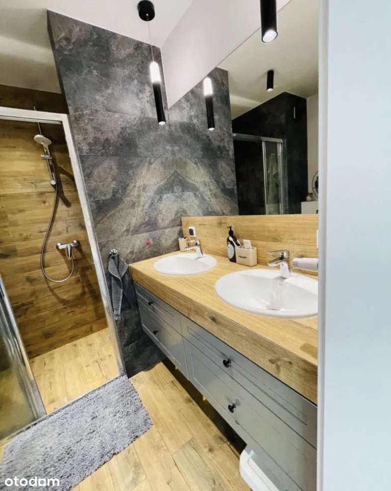 Komfortowe mieszkanie w centrum Płocka - 5 min na stary rynek - Pełny obrazek: 4/6