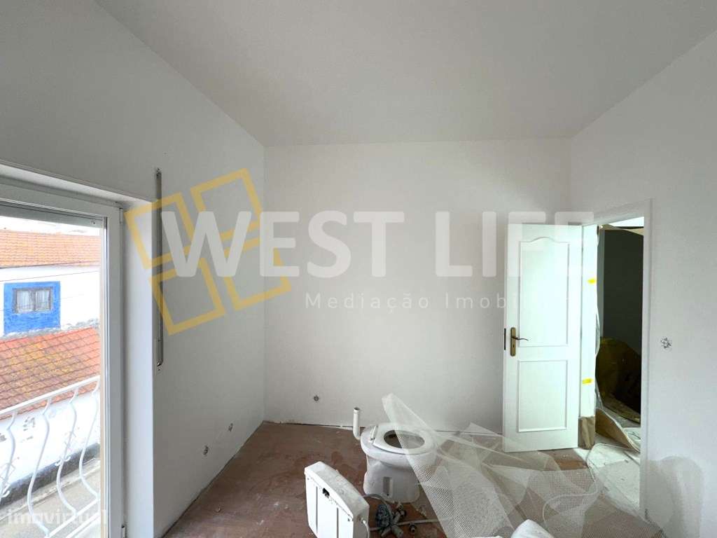 EXCLUSIVO WL Moradia T2 totalmente remodelada com VISTA MAR a apena...-12