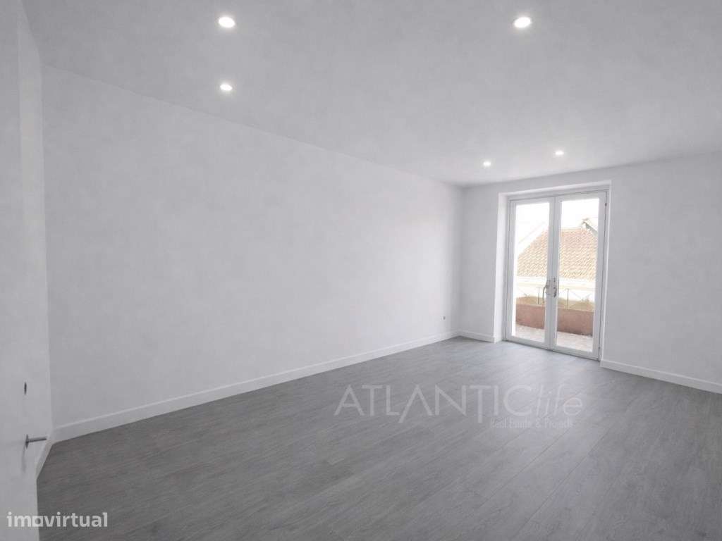 T3 Totalmente Remodelado no Centro de Queluz-5