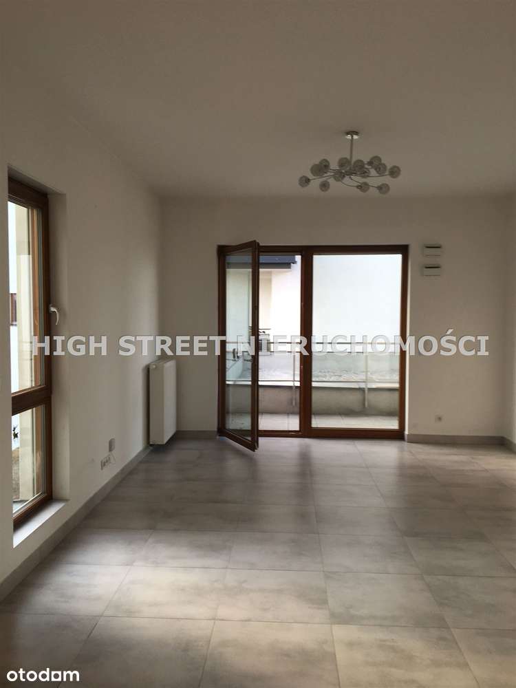 Przestronne ciche przy Parku  mieszkanie garaż komórka-0