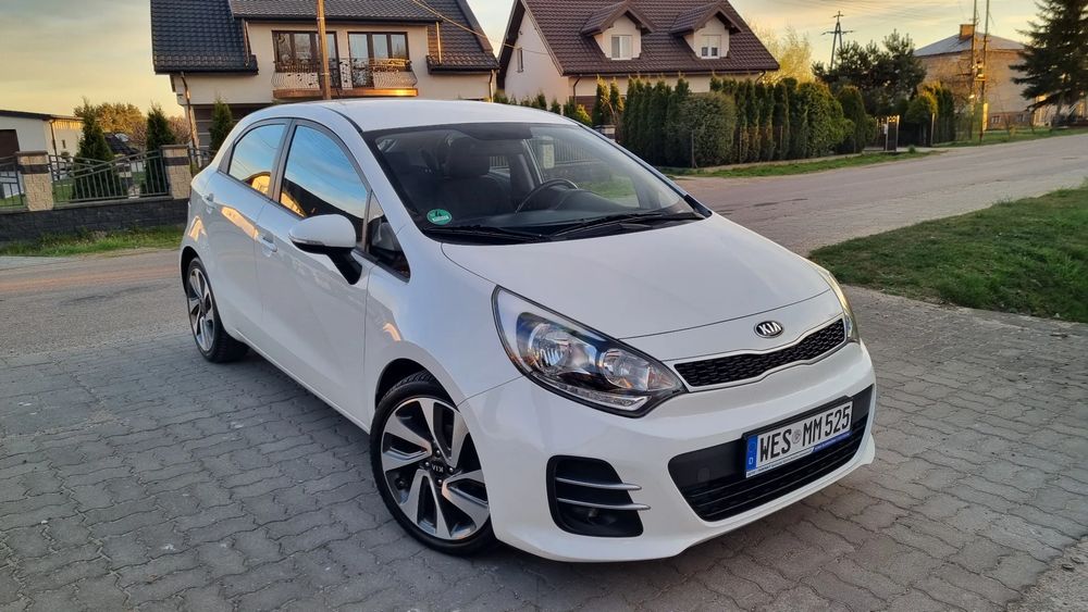 Kia Rio III 1.2 Dream Team Edition 2016