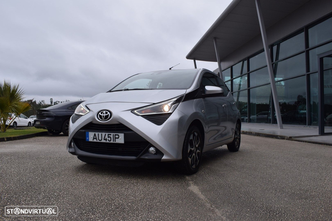 Toyota Aygo 1.0 X-Play Plus - 6