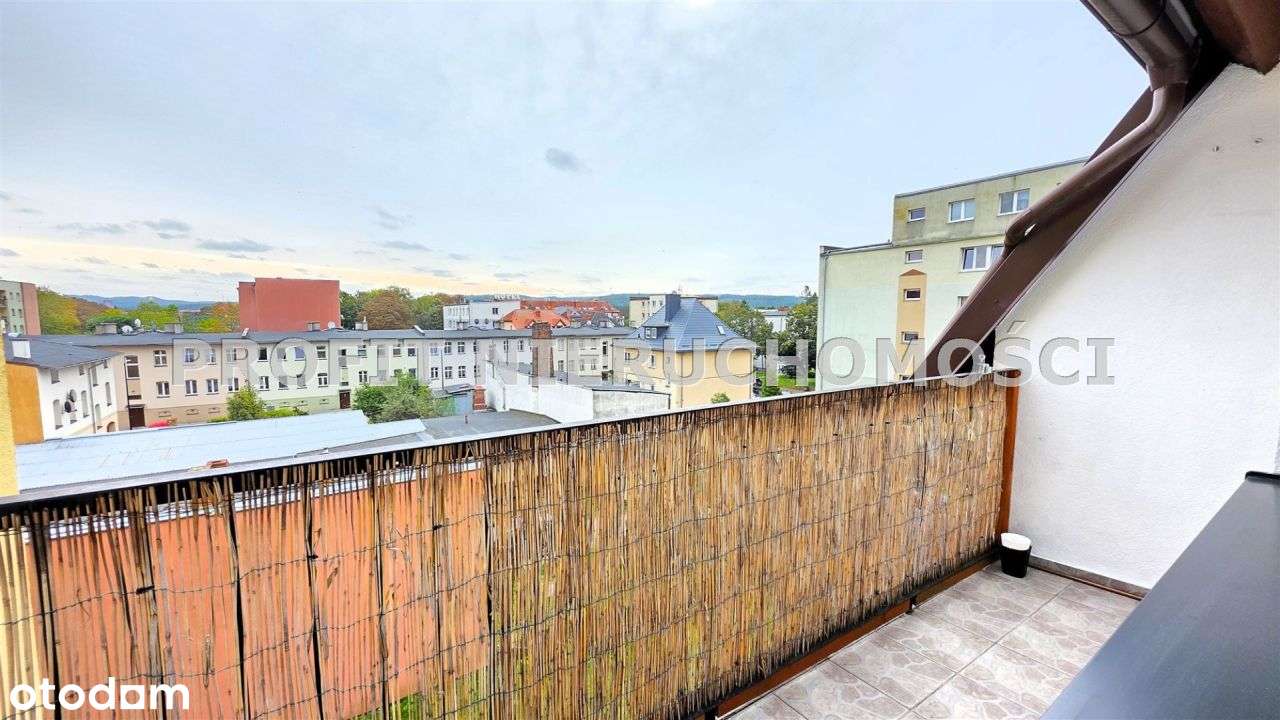 Atrakcyjne mieszkanie z dużym balkonem - Pełny obrazek: 4/20