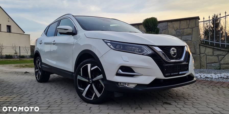 Nissan Qashqai 1.3 DIG-T TEKNA - 28