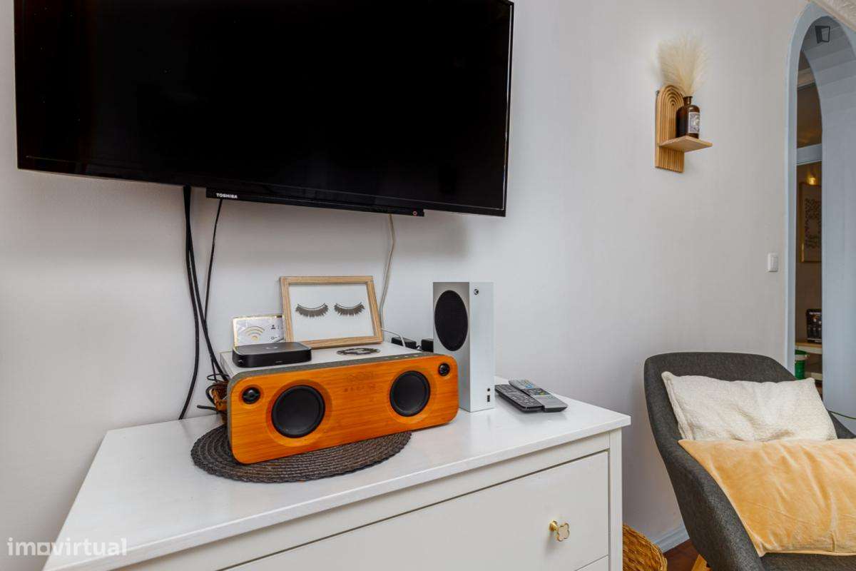 Quarto - localizado em Picoas Lisbon - Grande imagem: 5/18