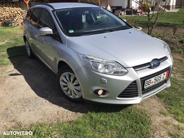 Ford Focus - 1