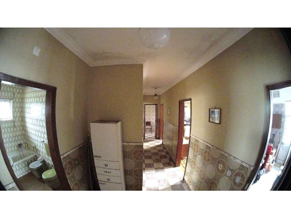 Moradia Térrea T3 com Garagem e Amplo Logradouro - Centro do Samouco-10