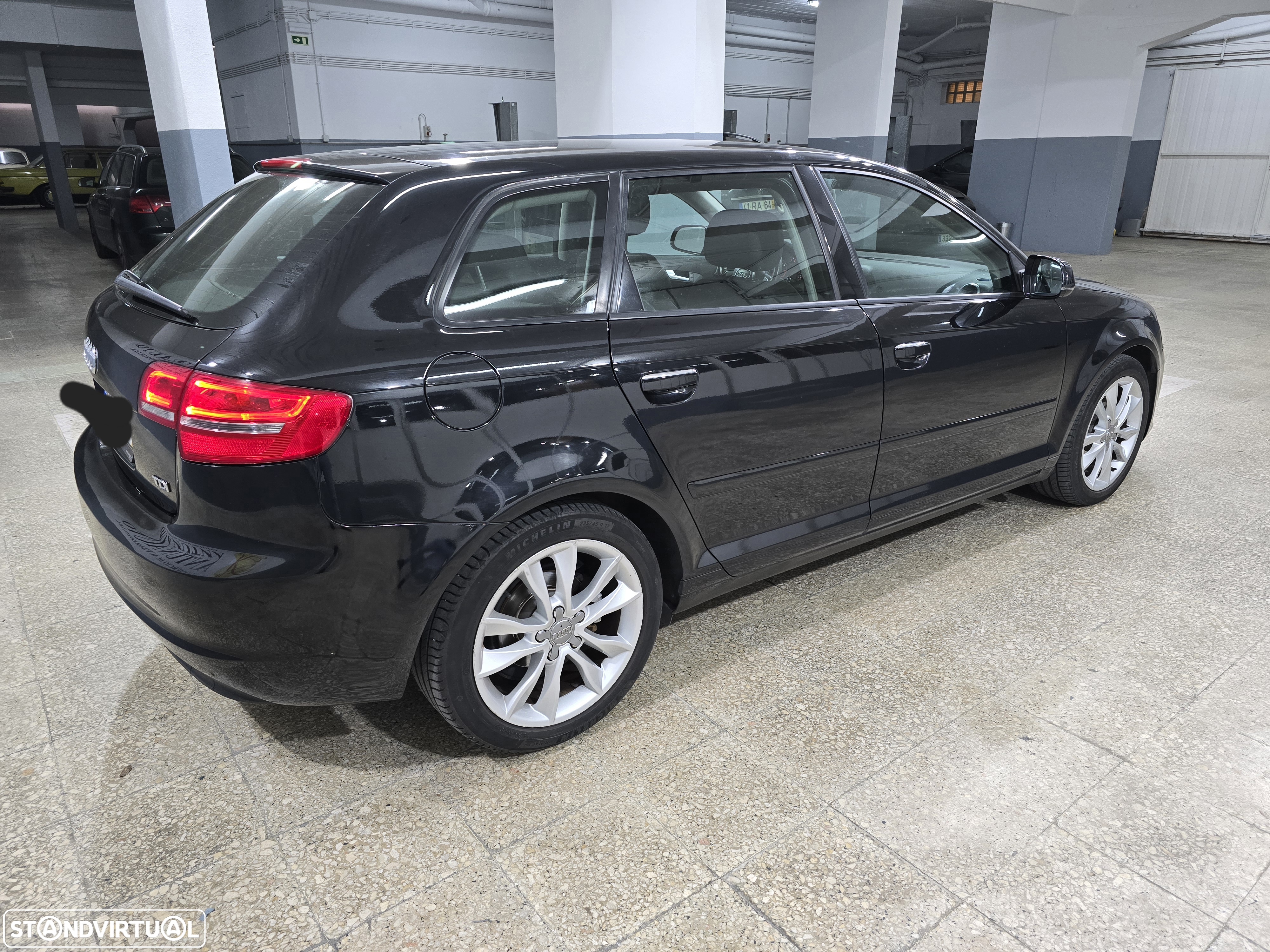 Audi A3 Sportback 1.6 TDI Attraction - 4