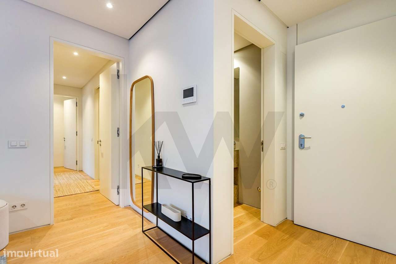 T2 no Amoreiras Residence | Mobilado, com Garagem, Varanda e Arrecadaç - Grande imagem: 4/26