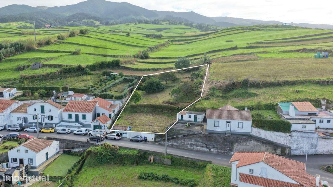 Terreno com 1.328 m2 com viabilidade de construção e vista mar, Nordes - Grande imagem: 5/14