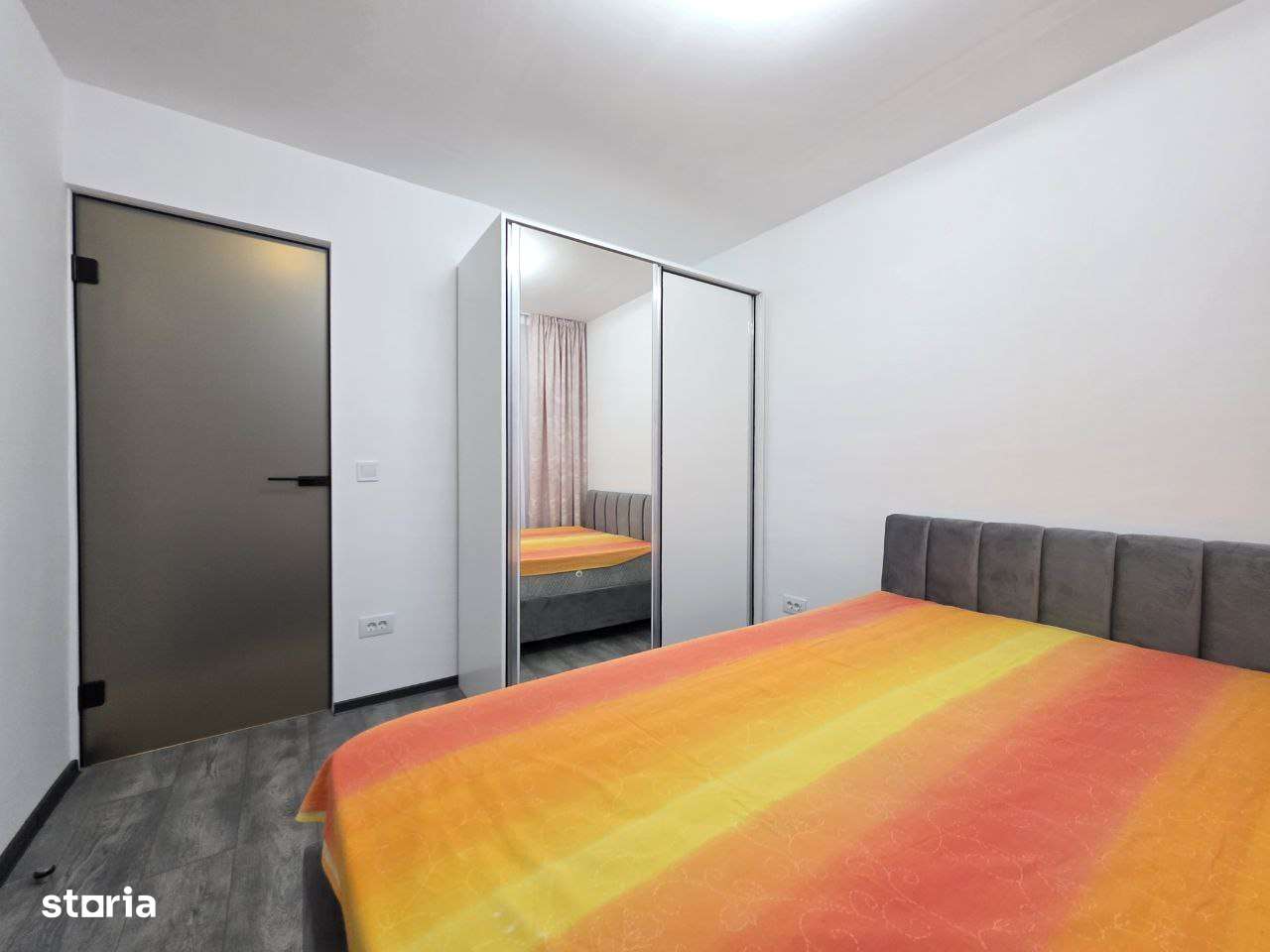 Rezervat Apartament 2 camere transformat in 3 de vanzare Tractorul-13