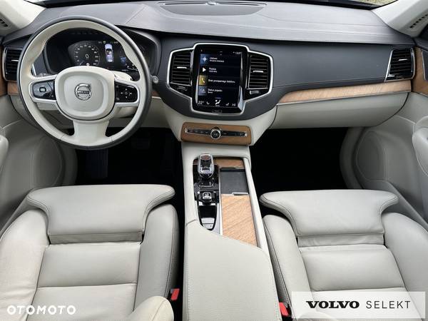 Volvo XC 90 - 12