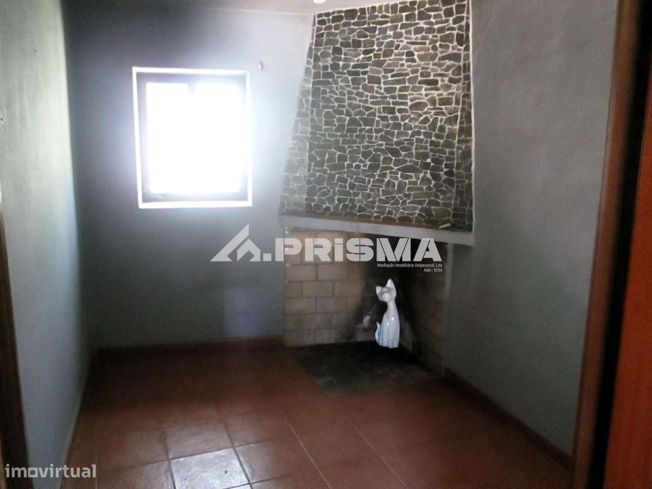 Moradia T2 para venda em Monfortinho-17