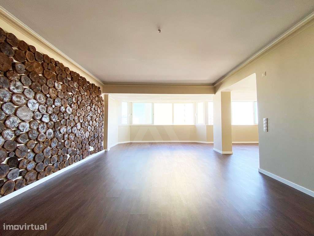 Apartamento T4 em Cascais com vista Mar e Serra-2