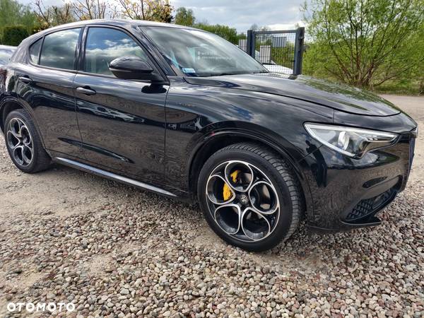 Alfa Romeo Stelvio 2.0 Turbo Veloce Q4 - 9