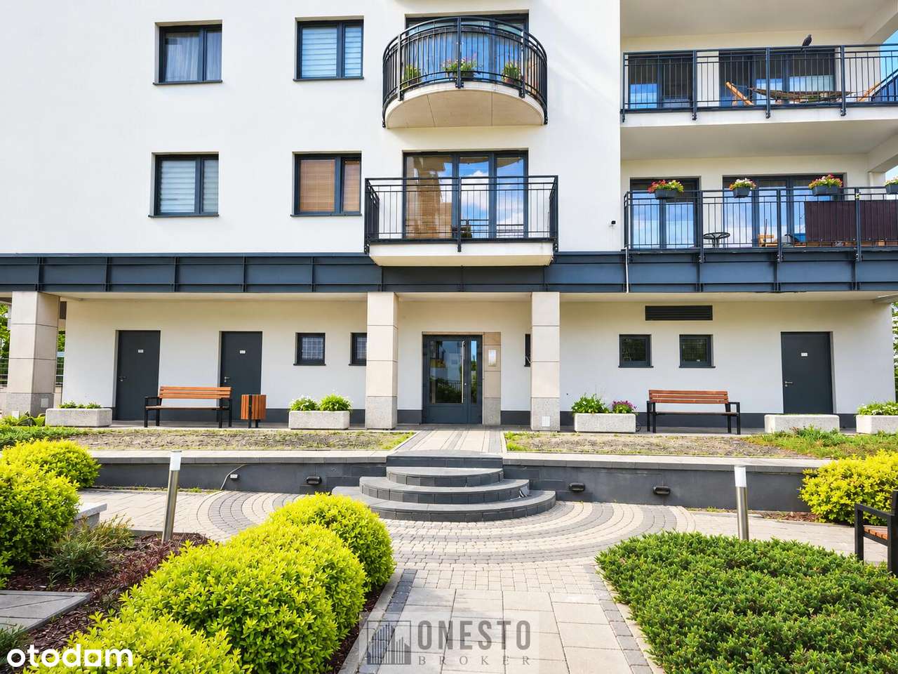 3 pokoje 65m2| Balkon| Miejsce postojowe w garażu| ul. Północna Lublin-9