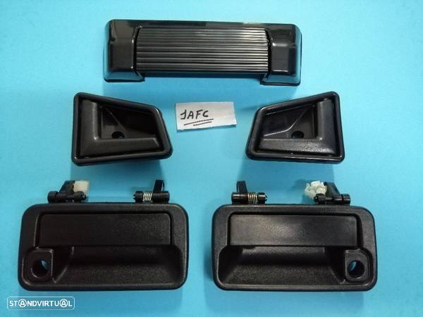 Kit / Conjunto dos 5 puxadores das portas do Suzuki Vitara ( NOVOS ) - 1