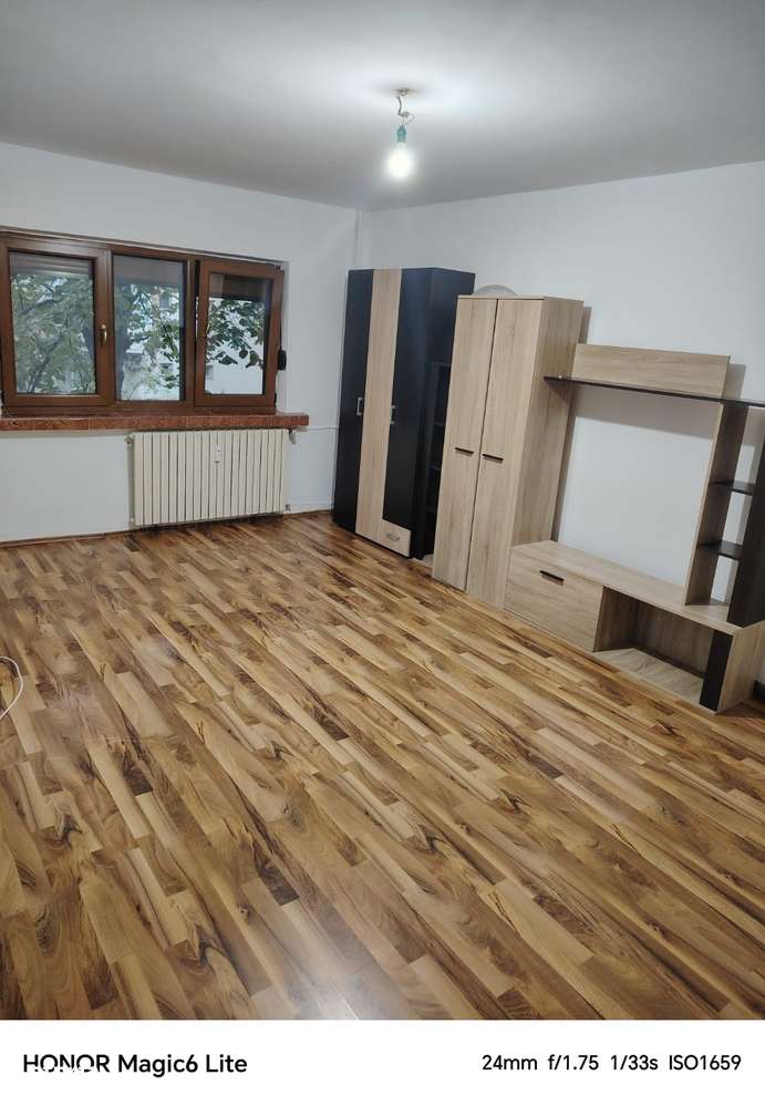 Apartament 2 decomandate Amaradia 54 mp 1/4 liber - Imagine principală: 5/9