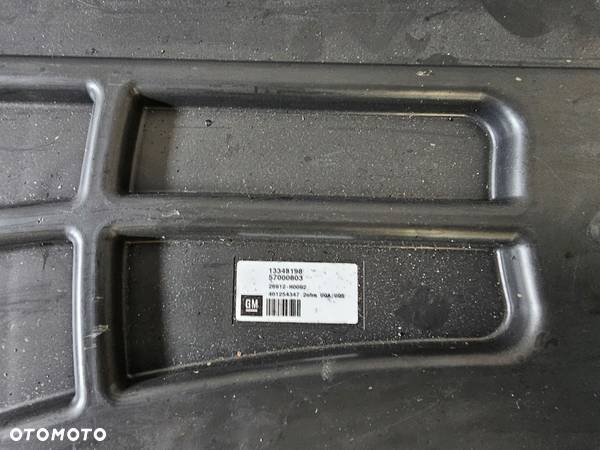 OPEL ASTRA J GTC NAGLOSNIENIE INFINITY SUBWOOFER GLOSNIKI WZMACNIACZ - 2