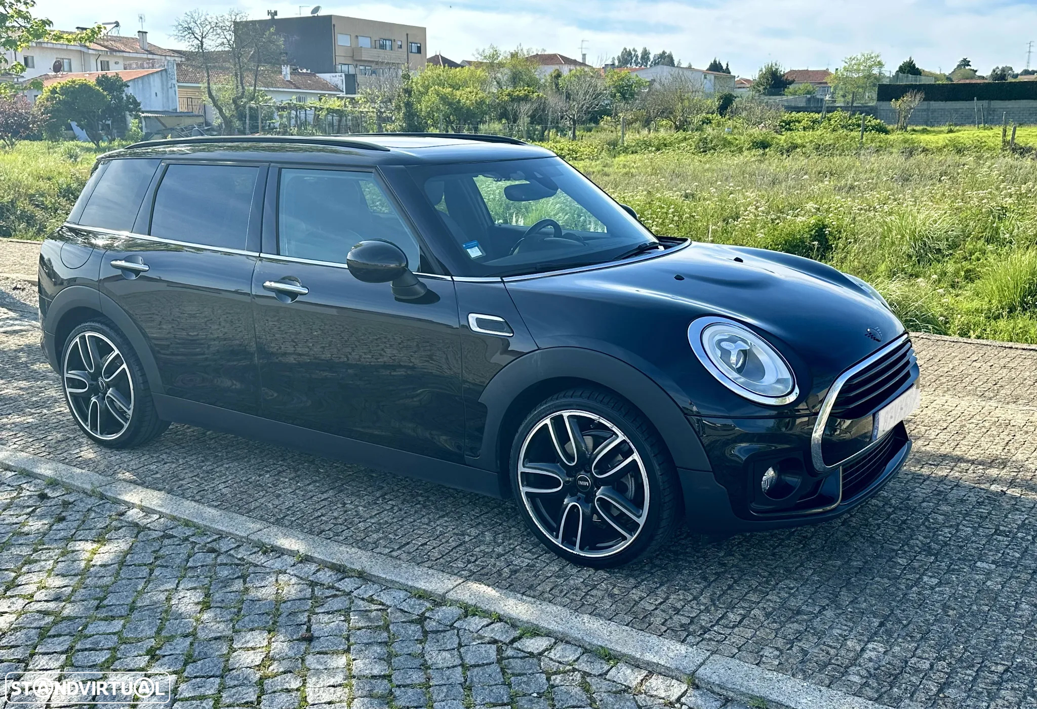 MINI Clubman Cooper D Premium Yours Auto - 2