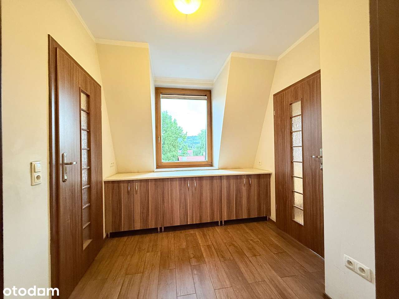 Do wynajęcia przestronny lokal w centrum Wieliczki – ul. Słowackiego - Pełny obrazek: 4/11