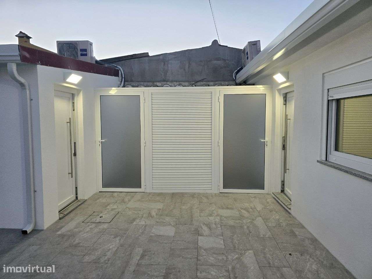 Moradia renovada V6 a apenas 100 metros da praia da Torreira-11