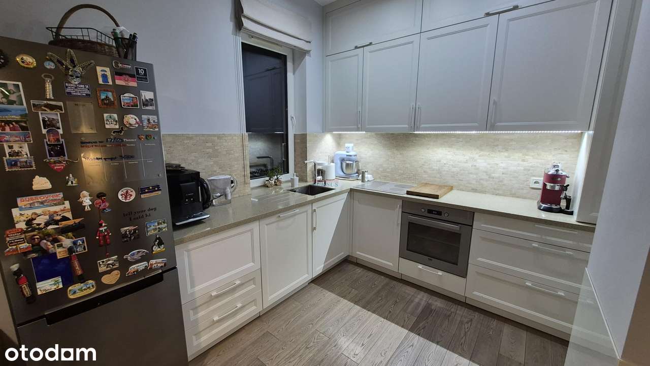 Mieszkanie, 65.5 m², Góra Kalwaria-1