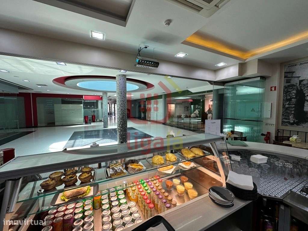 Café/snackbar com recheio incluído - Ourém!-7