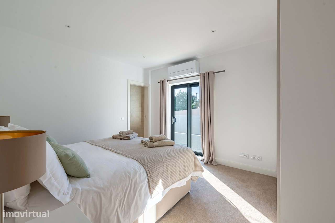 Villa de luxo de 5 quartos de golfe na linha de frente-30