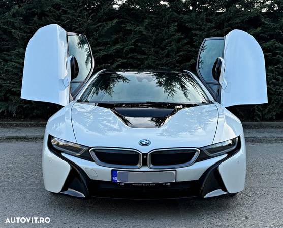 BMW i8 Pure Impulse - 13